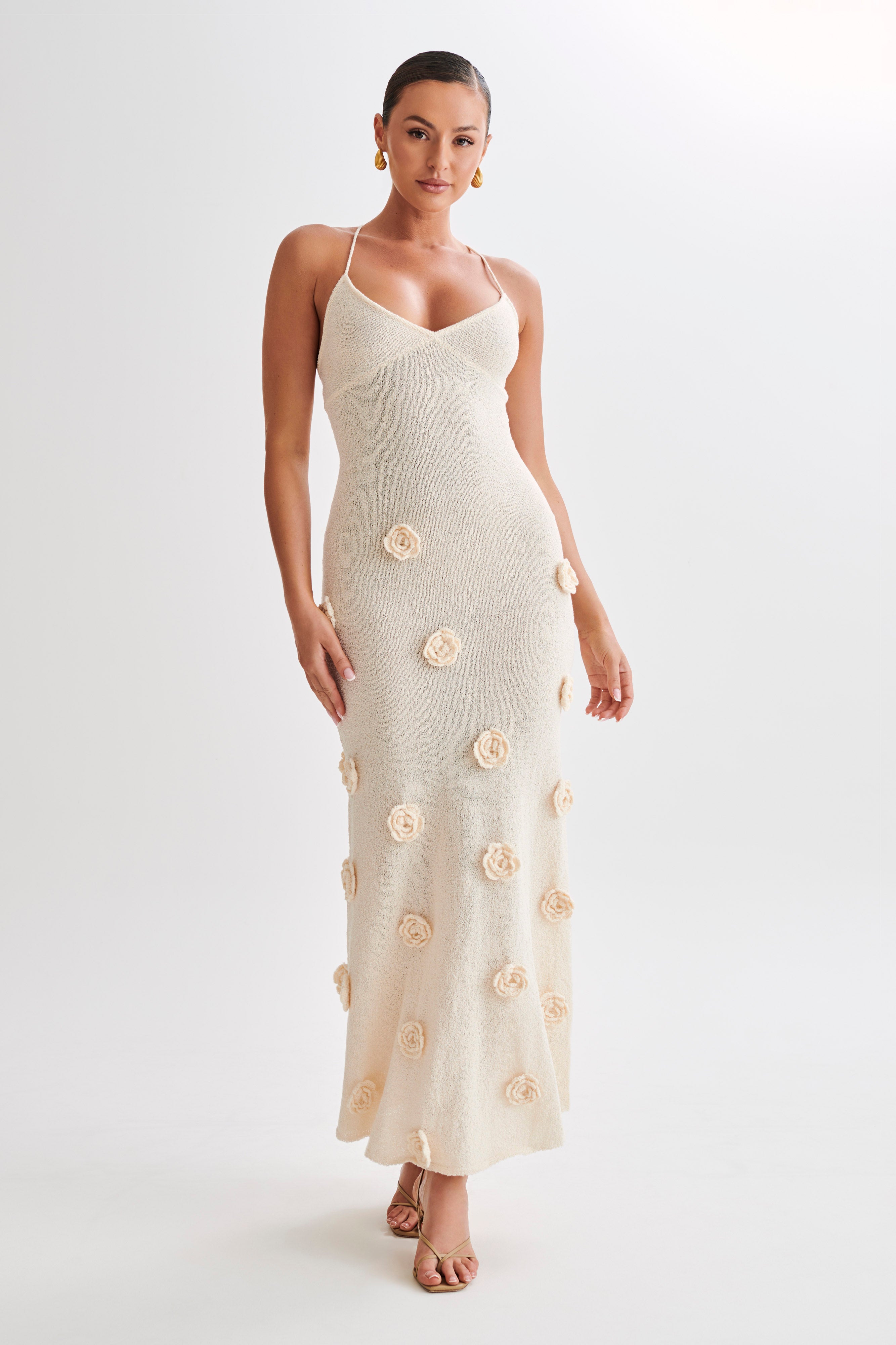 Wear A Vibe™ l Suki Knit Maxi Dress With Flowers Nude