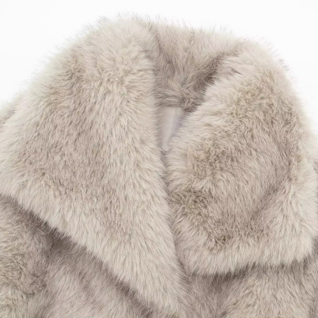 Wear A Vibe™ |  Coat with fur effect