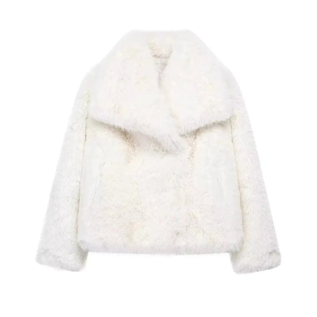 Wear A Vibe™ |  Coat with fur effect