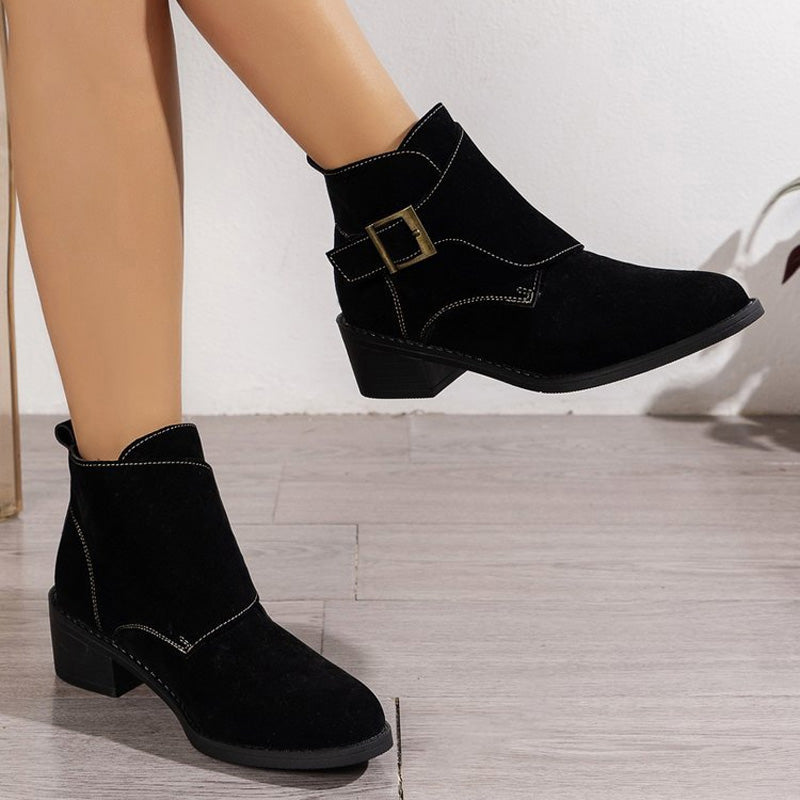 Wear A Vibe™ | Vintage Thick Heel Boots