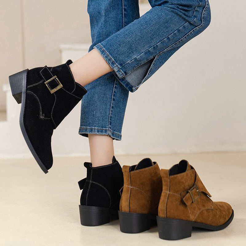 Wear A Vibe™ | Vintage Thick Heel Boots