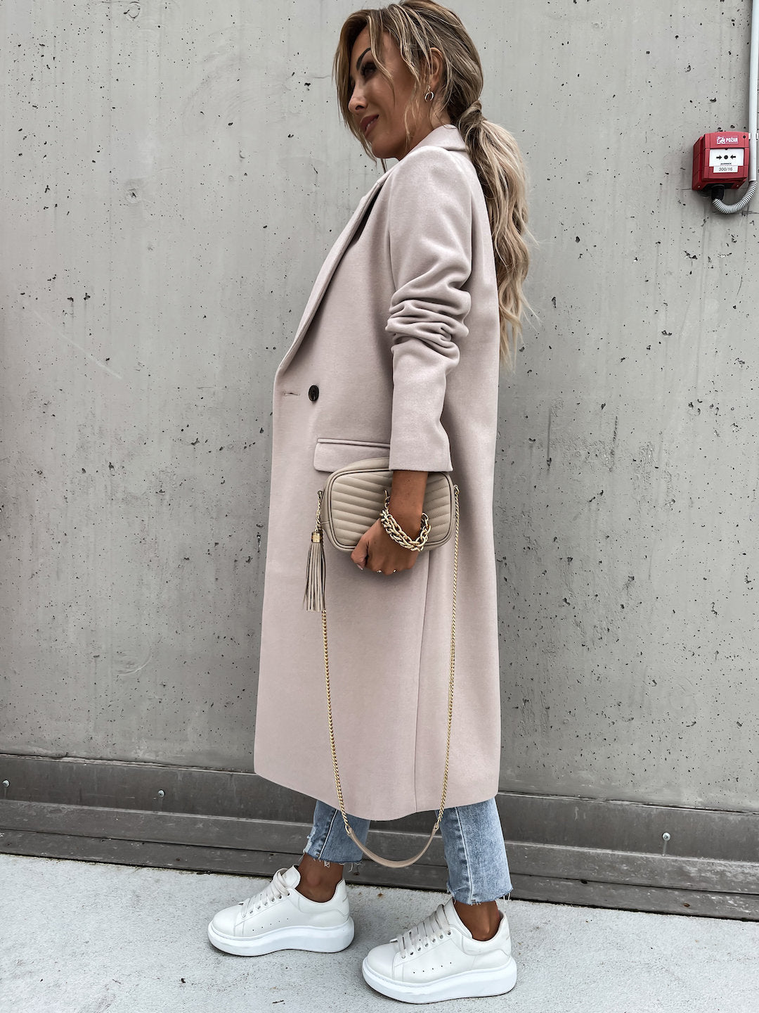 Wear A Vibe™ | Elegant warm women's coat