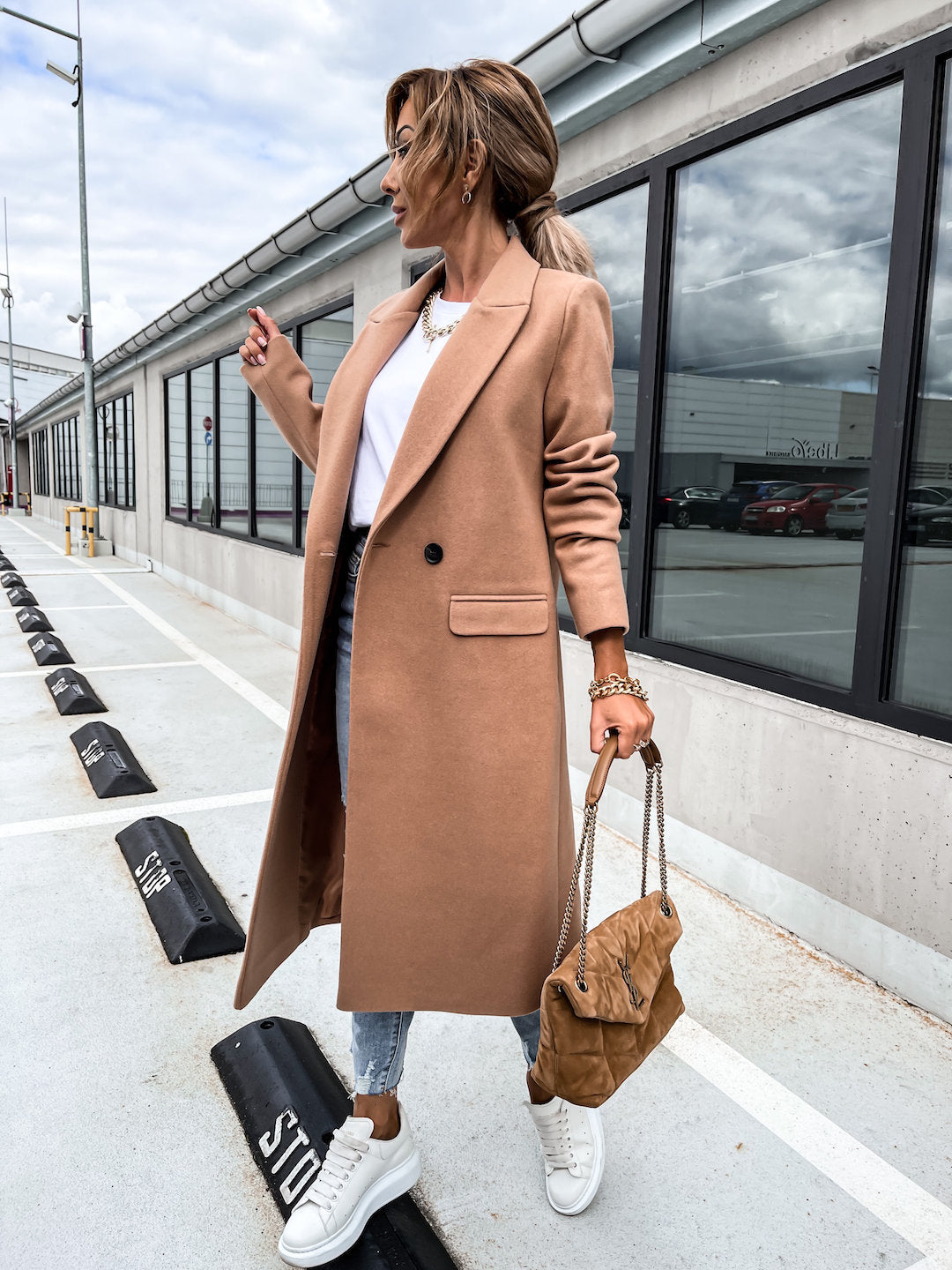 Wear A Vibe™ | Elegant warm women's coat