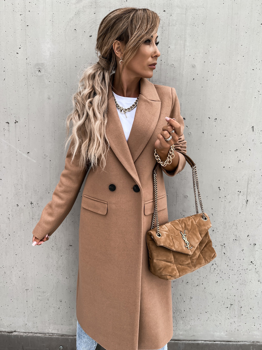 Wear A Vibe™ | Elegant warm women's coat